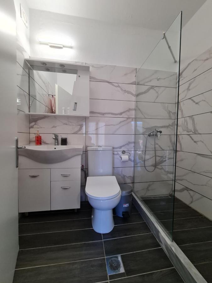 Zigos Apartments Igoumenitsa Exteriör bild